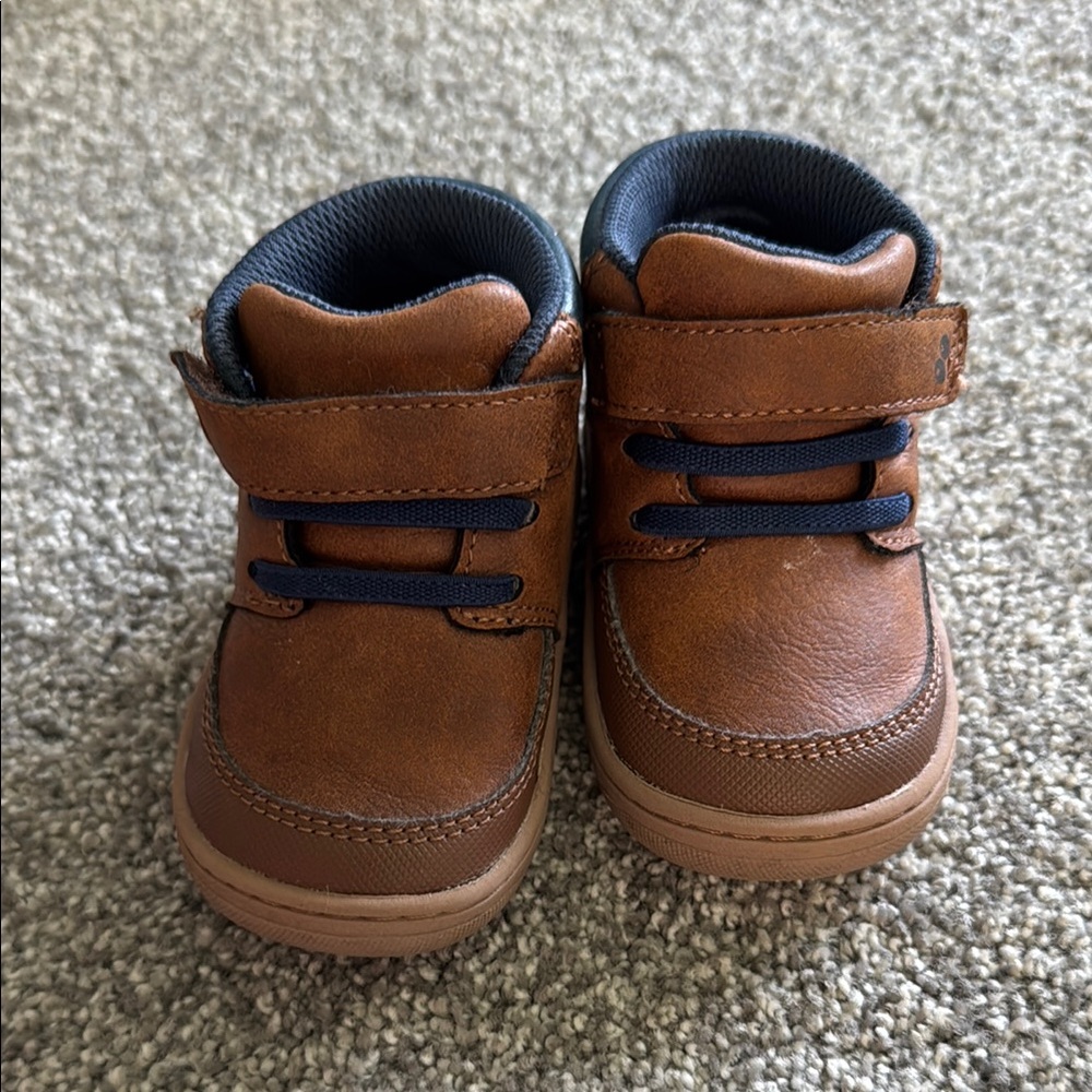 Brown Stride Rites Size 4